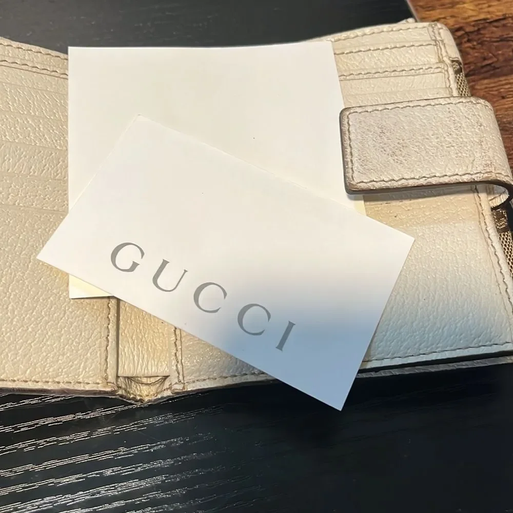 Gucci Wallet Purse GG Beige Brown Woman unisex Authentic Used T256 - with Code. - Picture 7 of 10